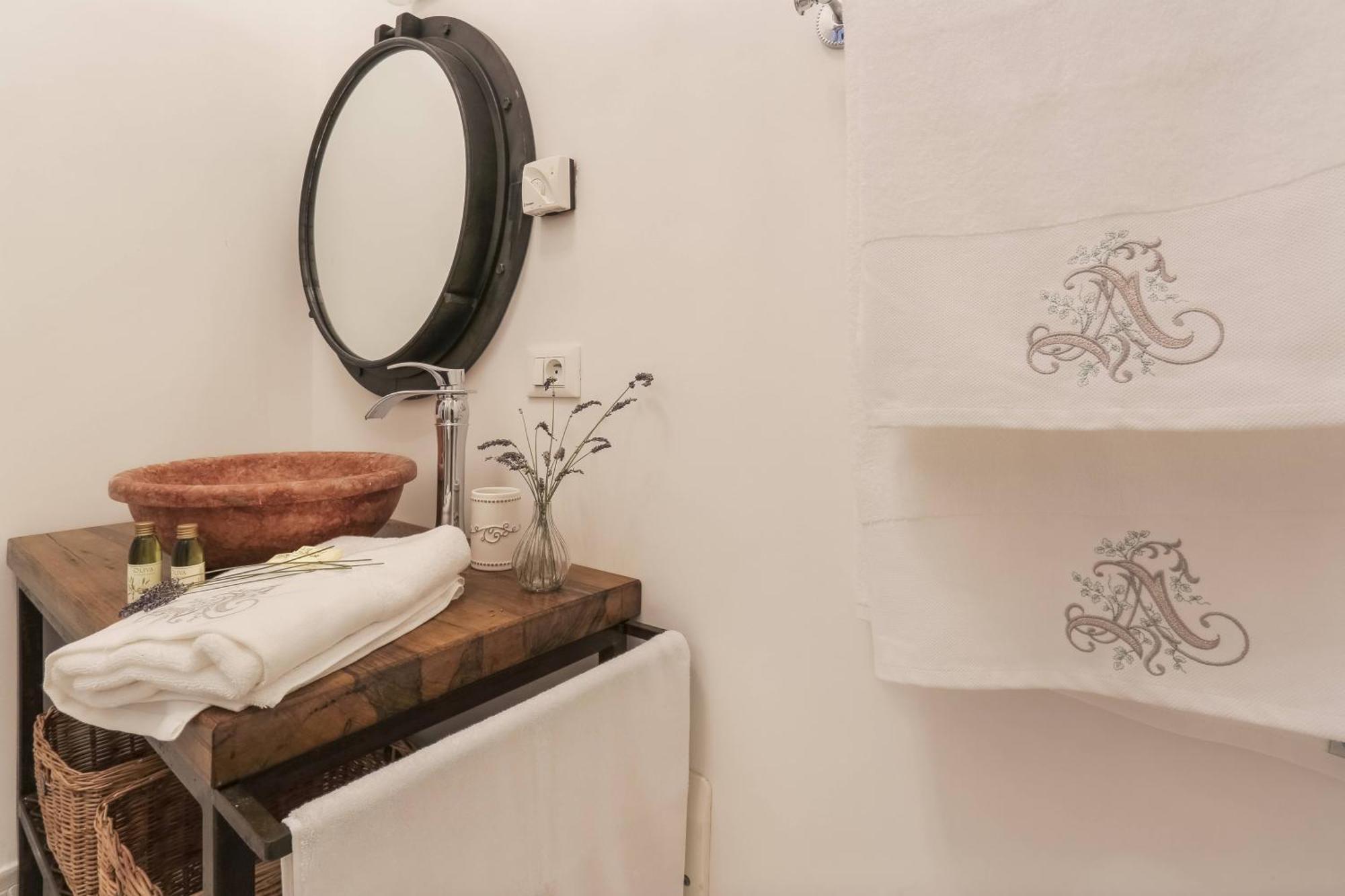 Apartment Cassini Gt - 1 Bedroom - Balcony - Place Garibaldi