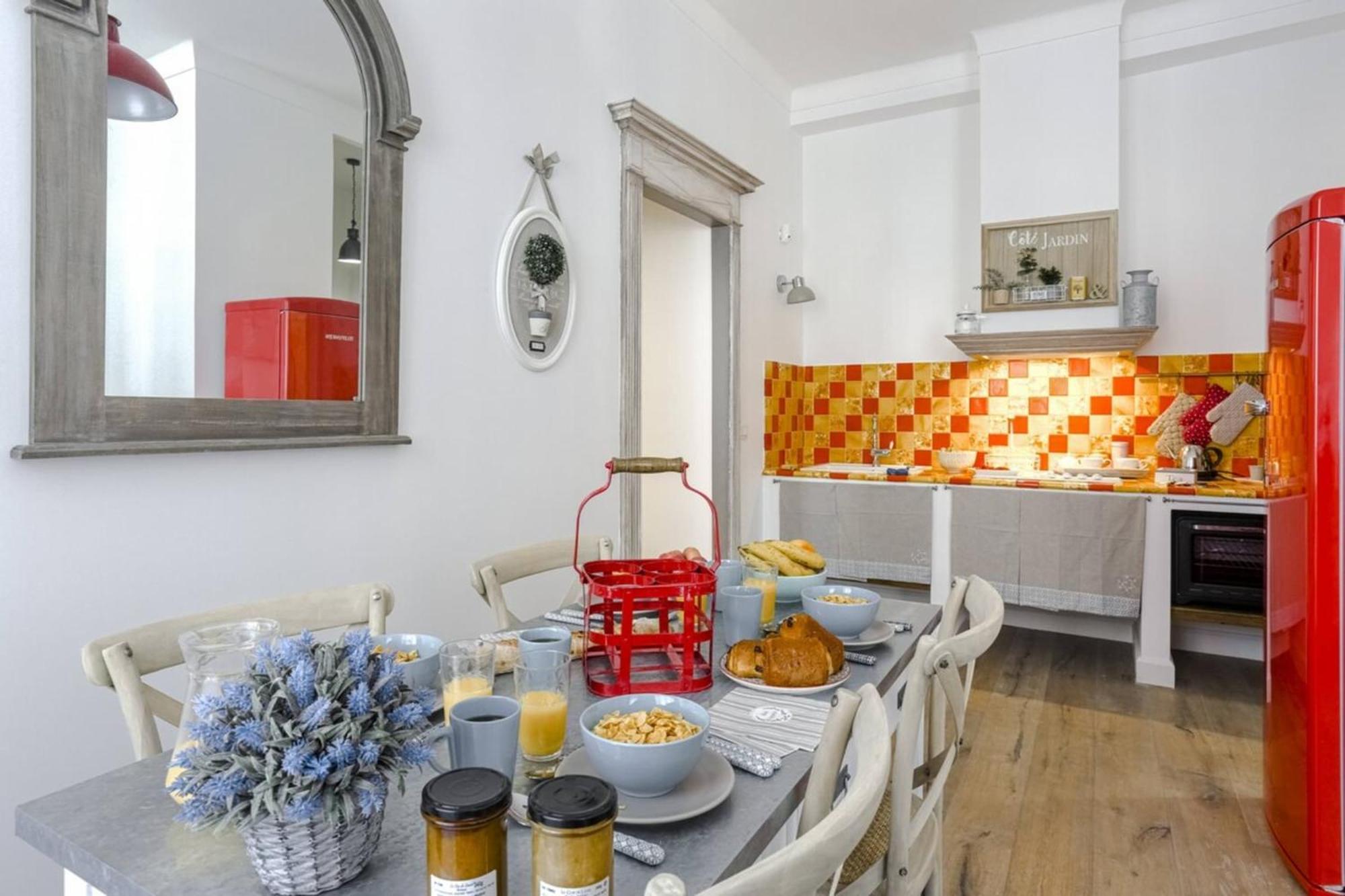 Cassini Gt - 1 Bedroom - Balcony - Place Garibaldi Apartment *