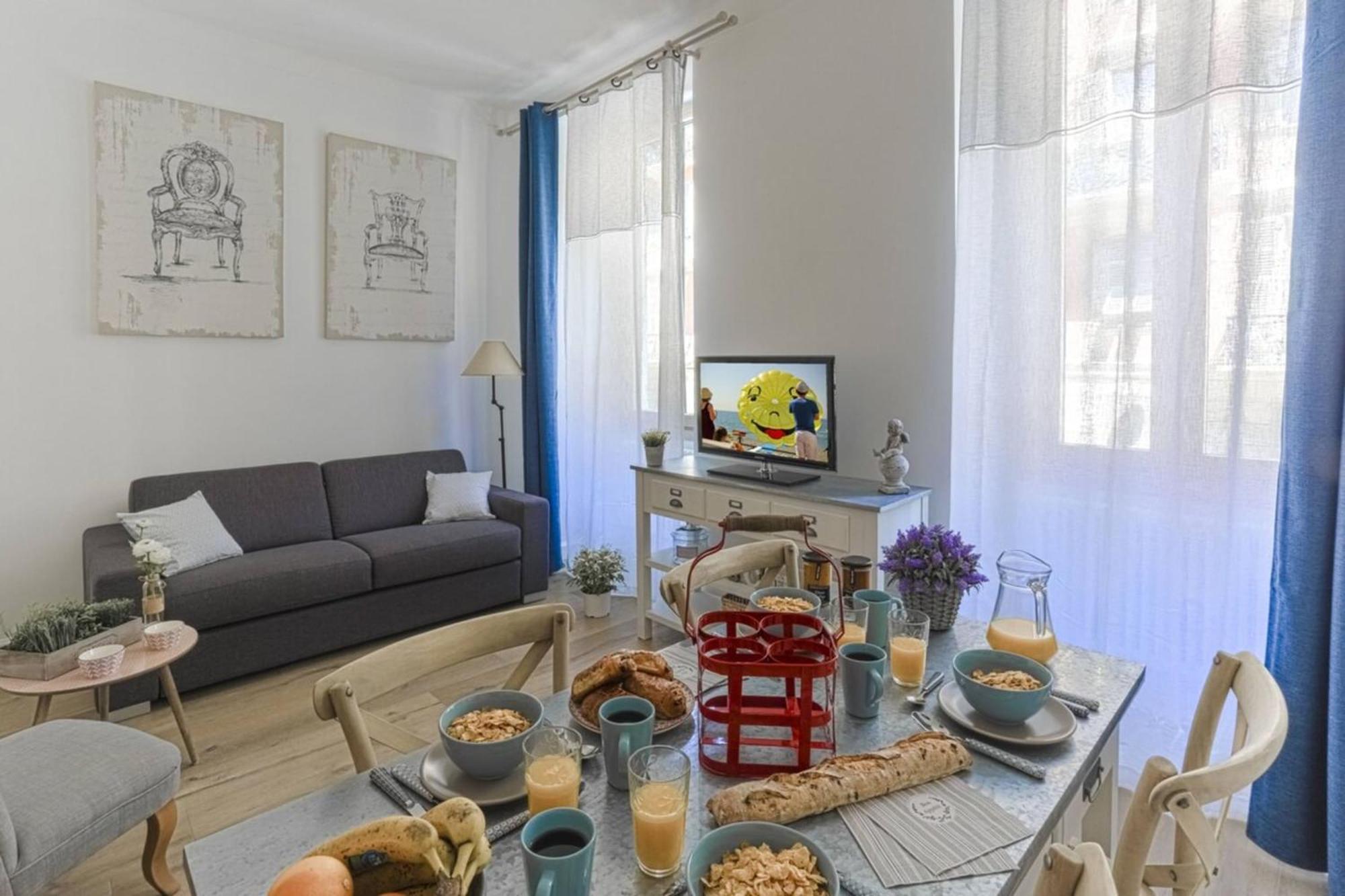 Cassini Gt - 1 Bedroom - Balcony - Place Garibaldi Apartment